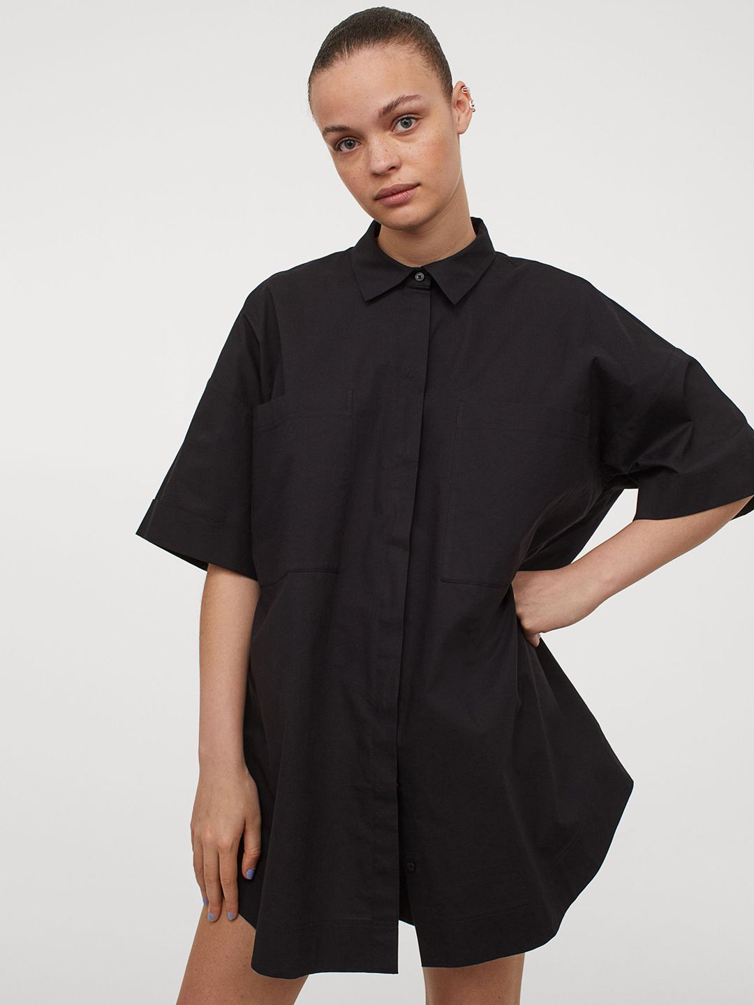 H&M Women Black Solid Short Sleeved Poplin Shirt