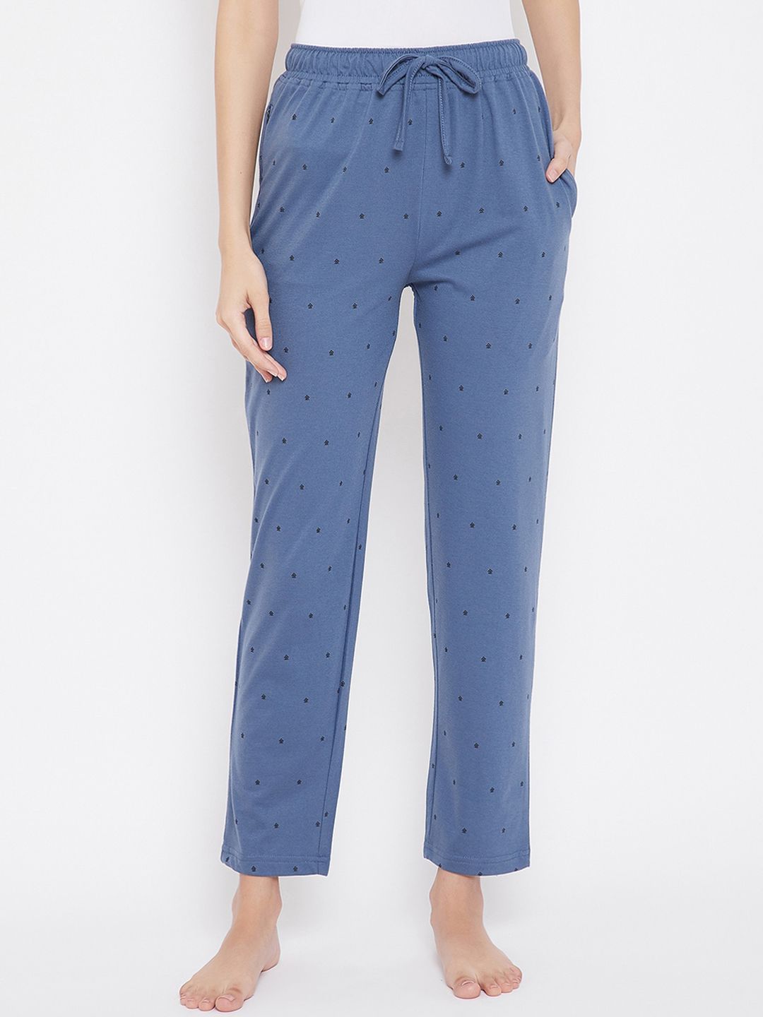 Okane Women Blue & Black Printed Lounge Pants Price in India