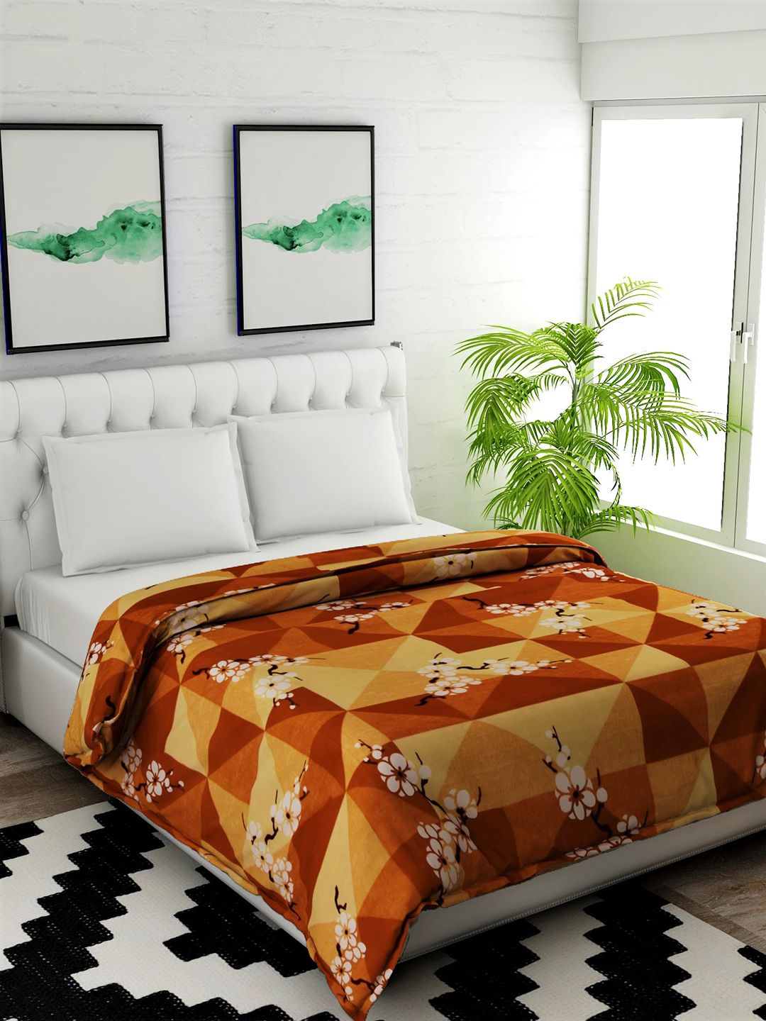 Salona Bichona Brown & Beige Floral Mild Winter 120 GSM Double Bed Comforter Price in India