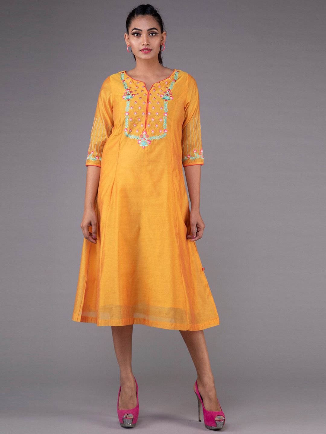 KLM Fashion Mall Women Yellow Yoke Design Kurta