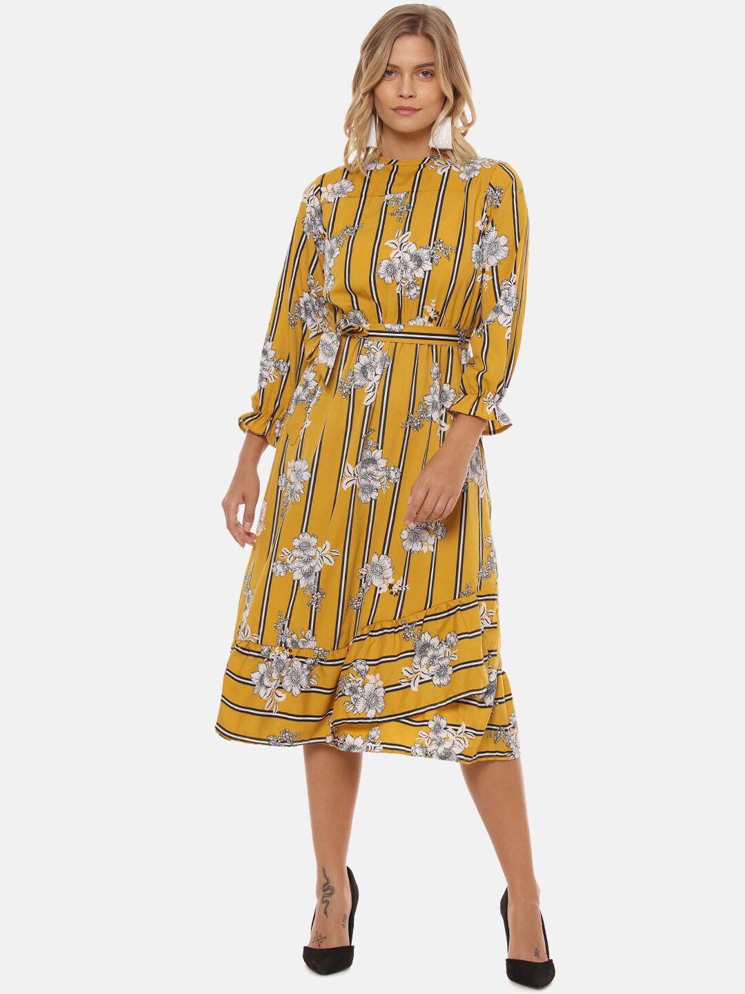 Campus Sutra Women Yellow Printed Fit and Flare Dress