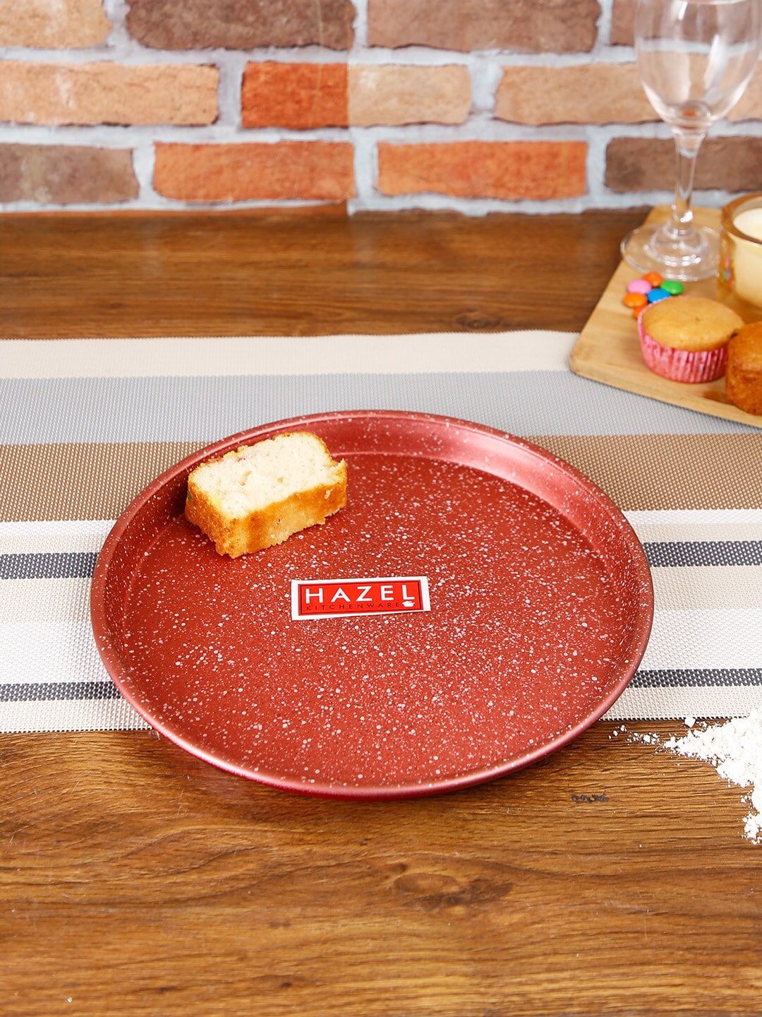 HAZEL Red Granite Finish Non-Stick Aluminium Round Baking Pizza Tray 23 cm Price in India