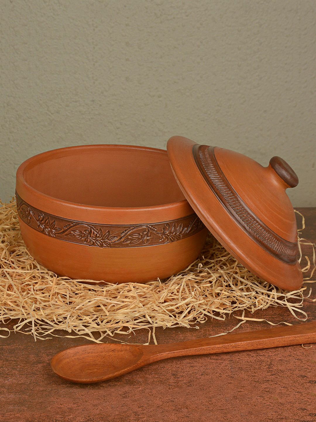 StyleMyWay Brown Handcrafted Earthenware Bowl With Lid Price in India