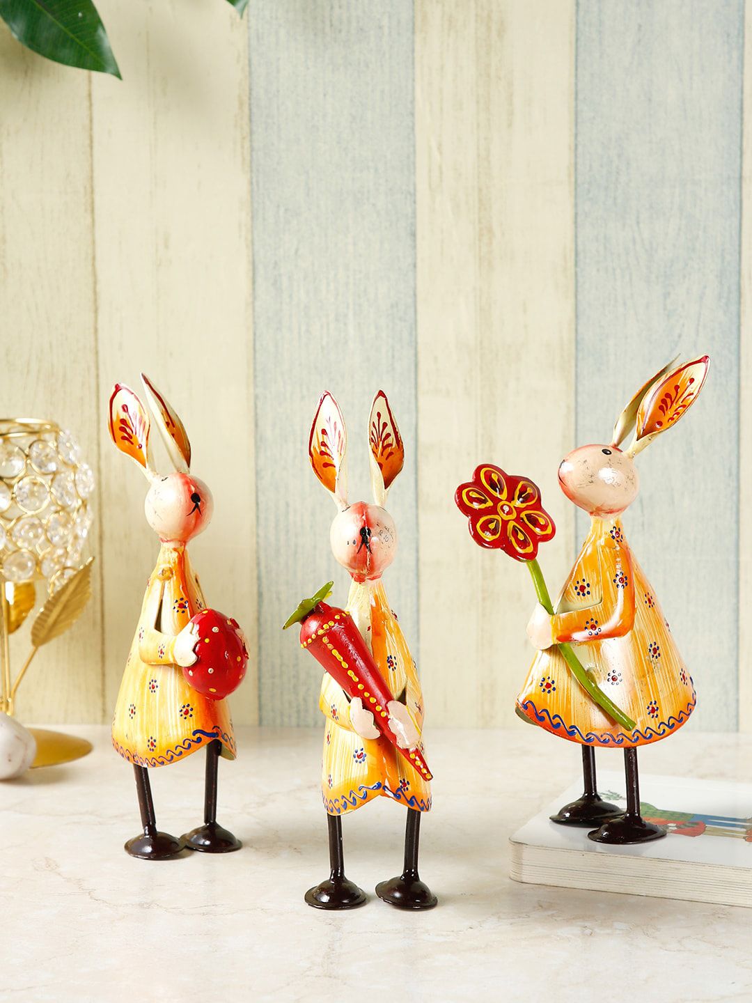 CraftVatika Set Of 3 Iron Multicoloured Iron Handpainted Rabbit Showpiece Price in India