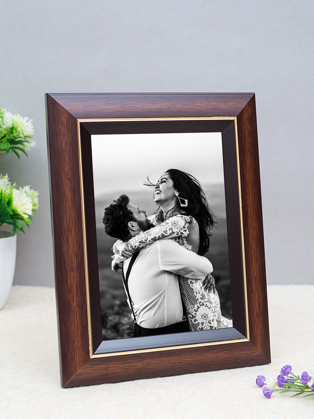 Golden Peacock Brown & Gold-Toned Solid Table-Top Photo Frame Price in India