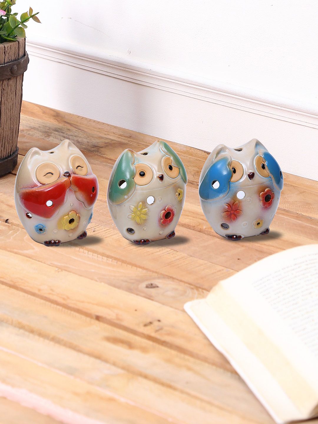 TAYHAA Set of 3 Ceramic Owl Showpiece Price in India