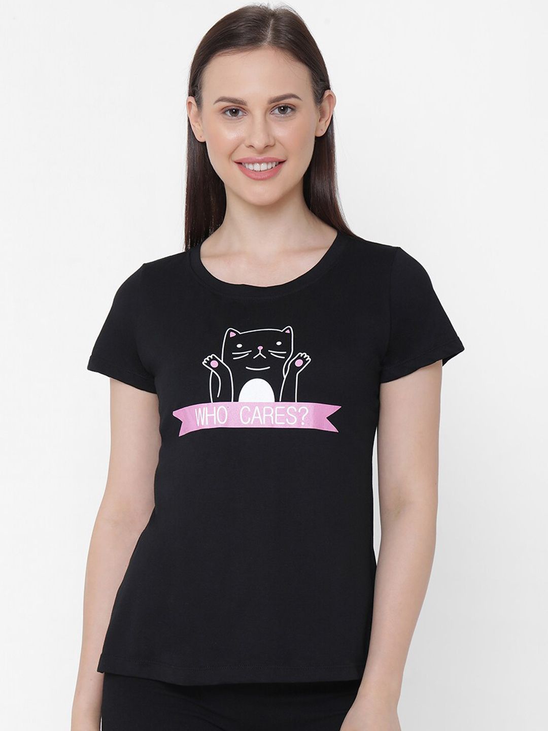 Soie Women Black & White Printed Lounge T-shirt Price in India