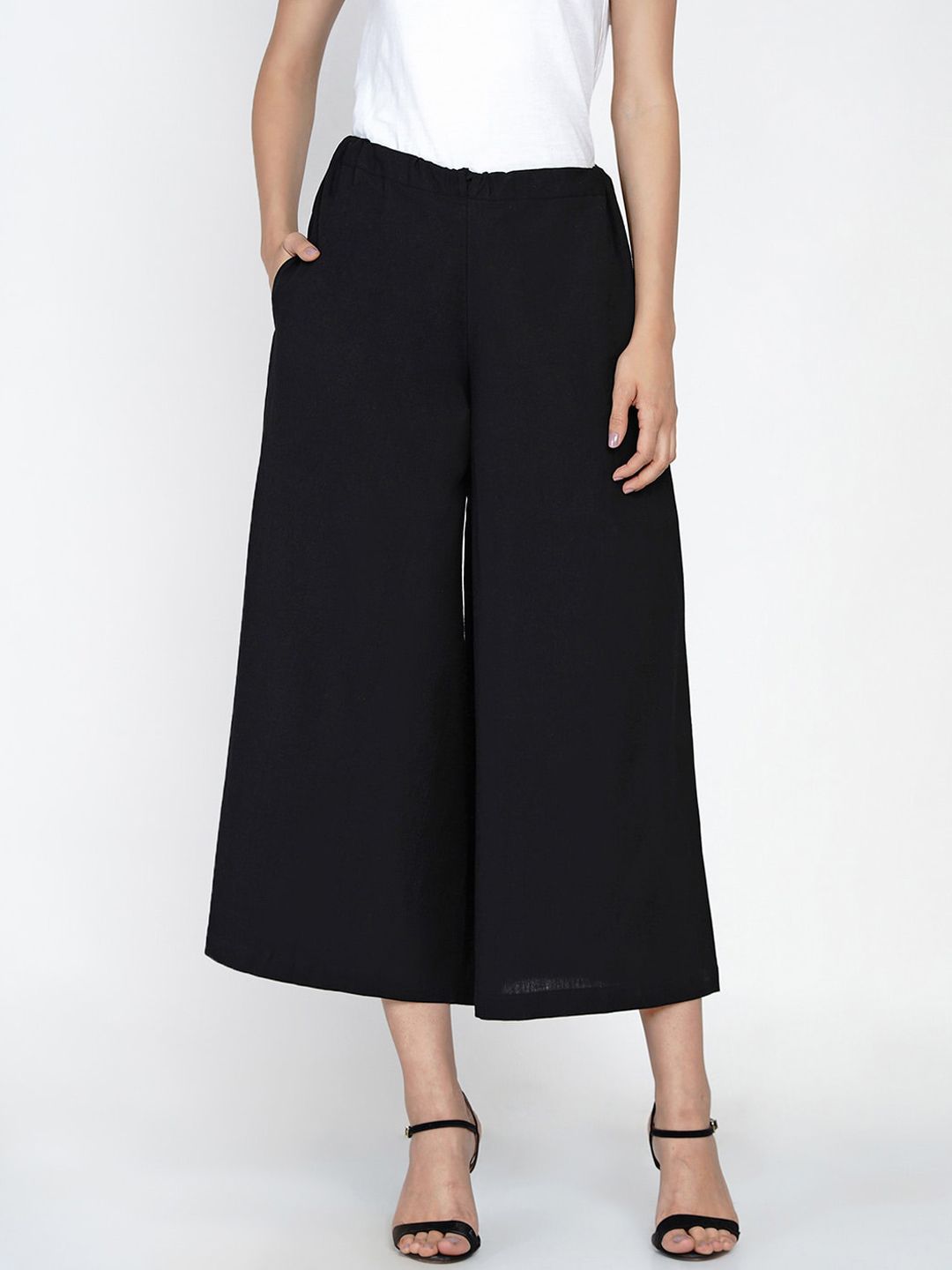 FABNEST Women Black Regular Fit Solid Culottes Price in India