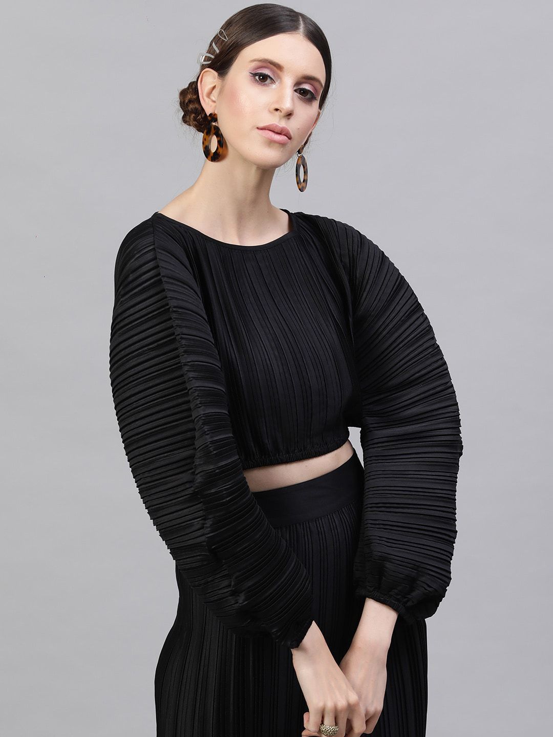 STREET 9 Black Puff Sleeves Blouson Crop Pleated Top
