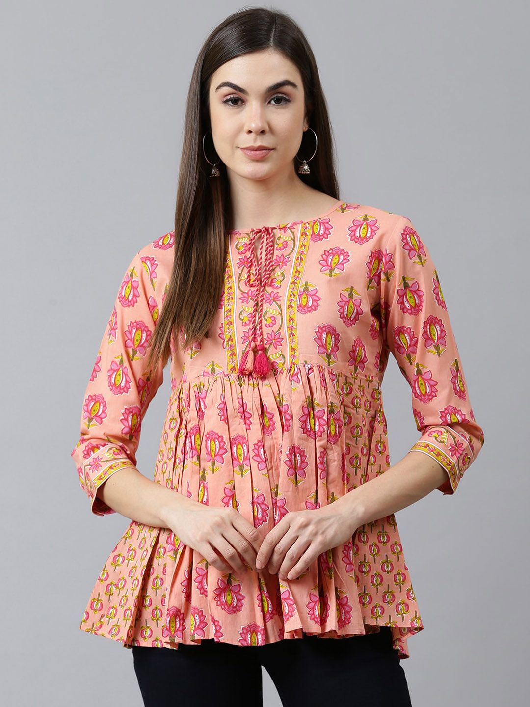 QOMN Peach-Coloured Floral Printed Tie-Up Neck Pure Cotton Empire Top