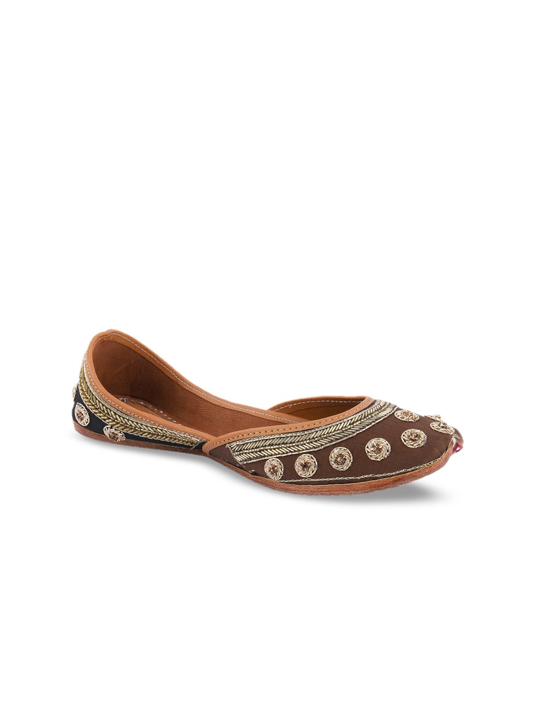 DESI COLOUR Women Brown Embellished Leather Mojaris