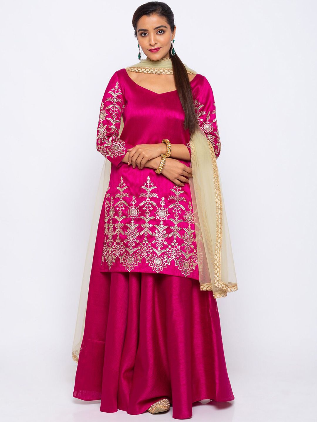 6Y COLLECTIVE Women Magenta Embroidered Kurta with Skirt & Dupatta