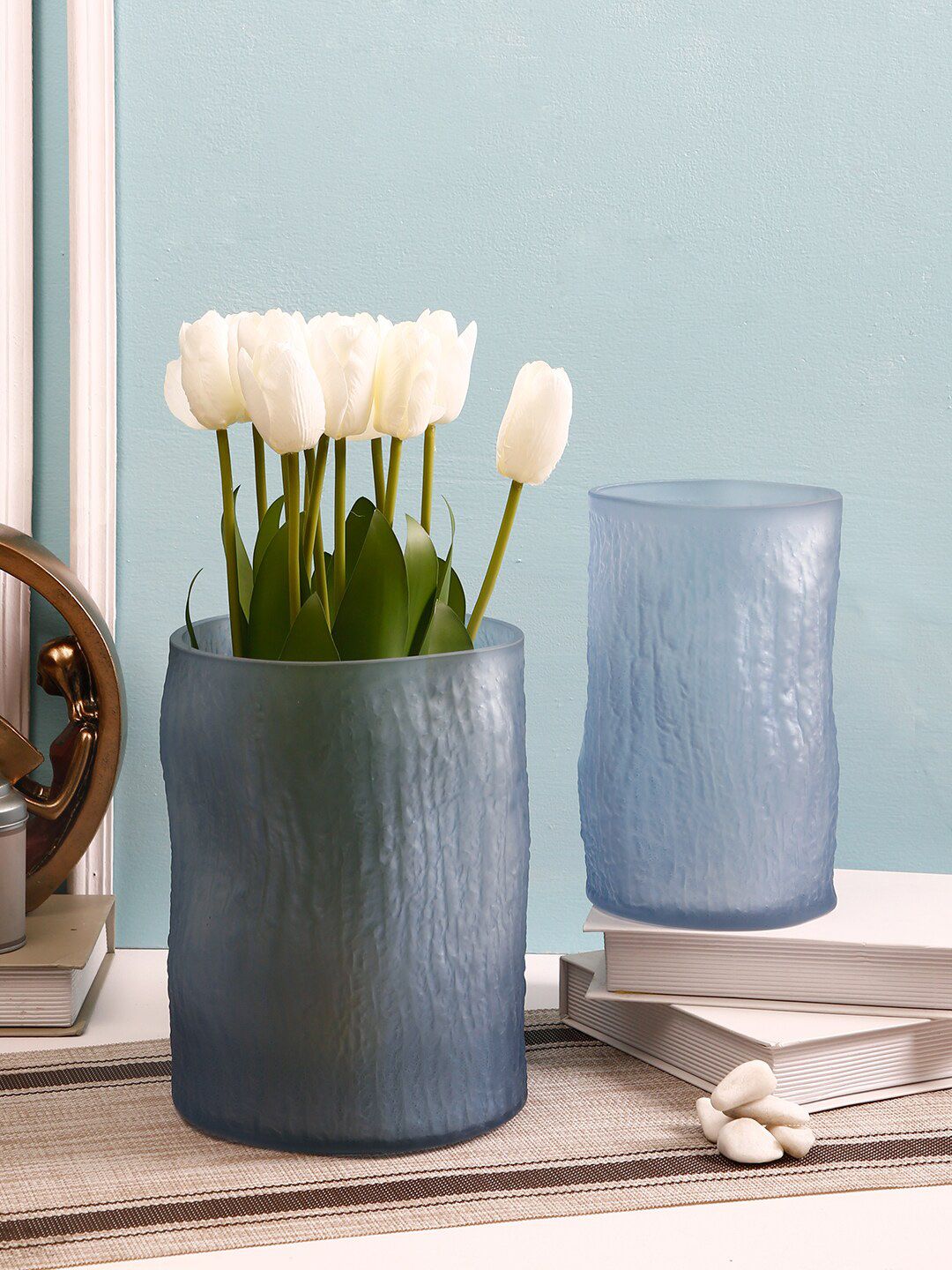 TAYHAA Set of 2 Blue Hand-Crafted Cylindrical Glass Vase Price in India