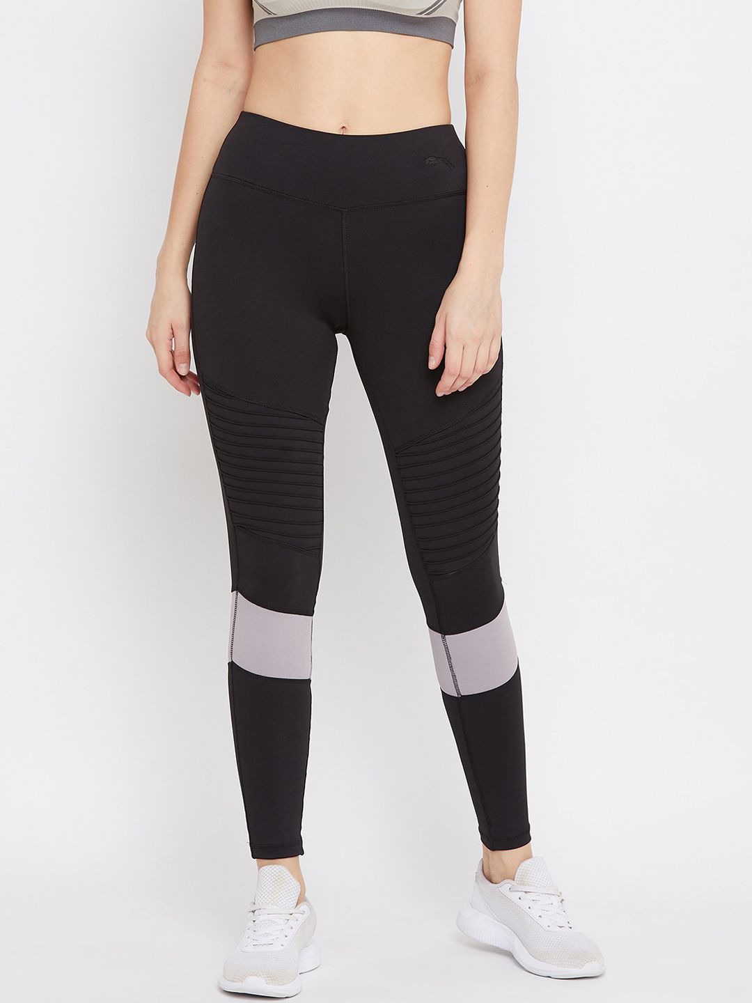 JUMP USA Women Black Solid Training Tights Price in India