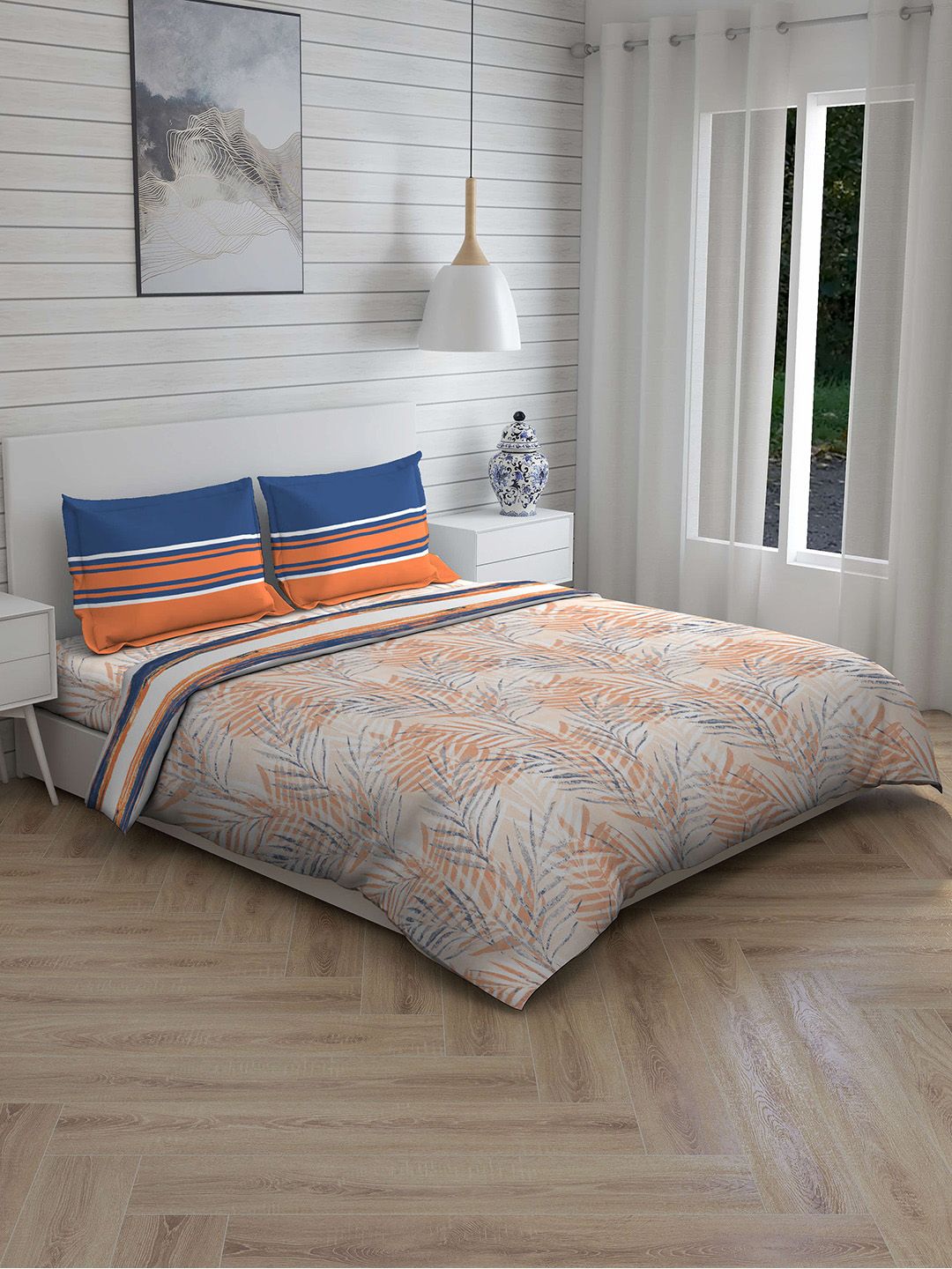 Boutique Living India Blue & Orange Printed 148 TC 120 GSM Double King Bedding Set Price in India