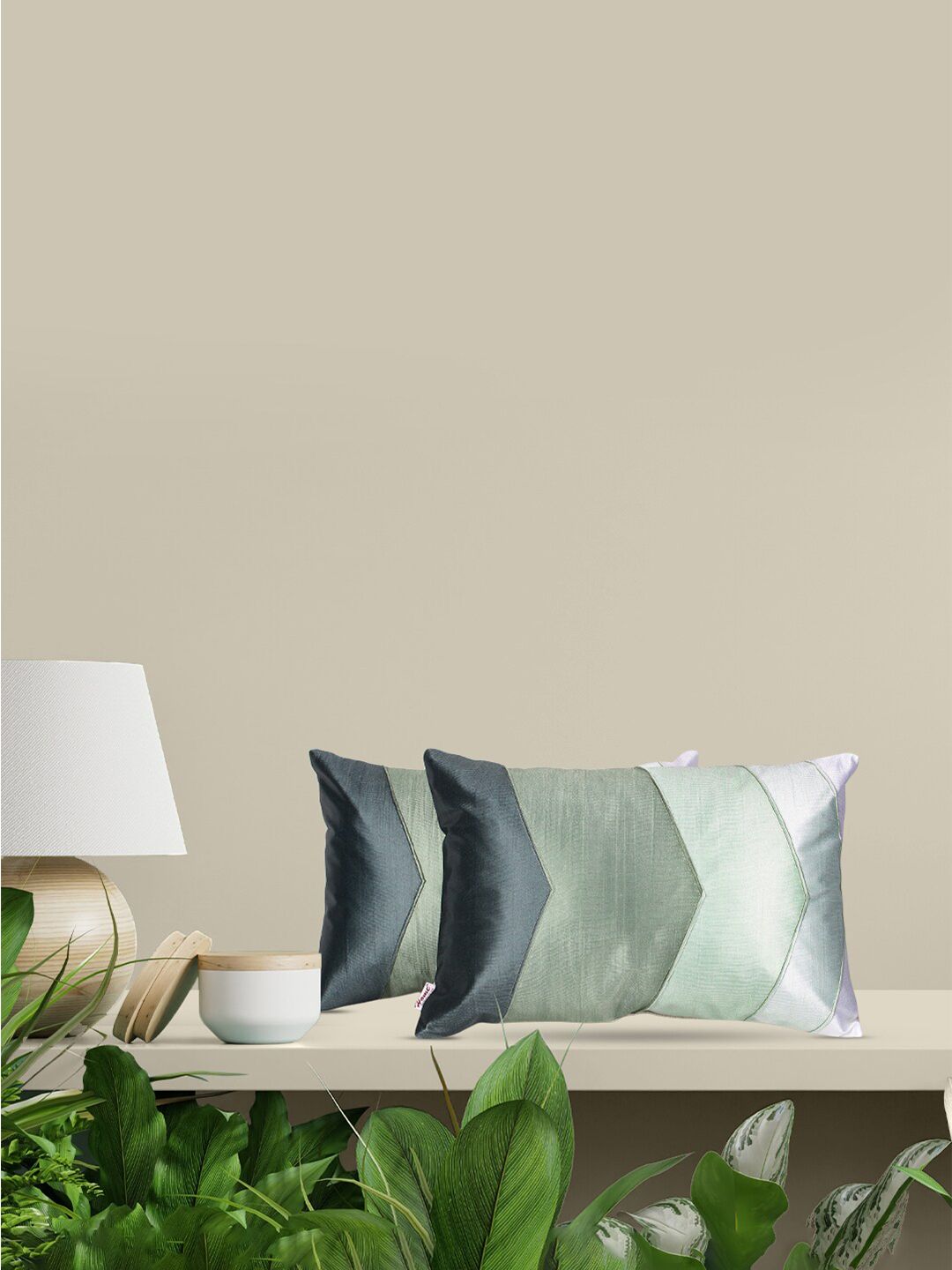 Home Grey & White Set of 2 Colourblocked Rectangle Cushion Covers Price in India