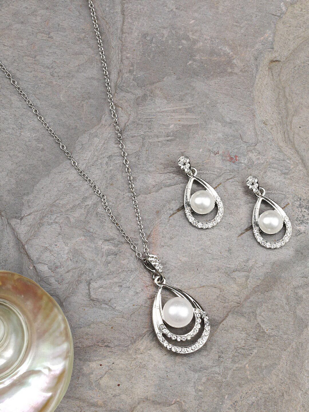 Pearls & Stones Silver Plated Pendant Set Price in India