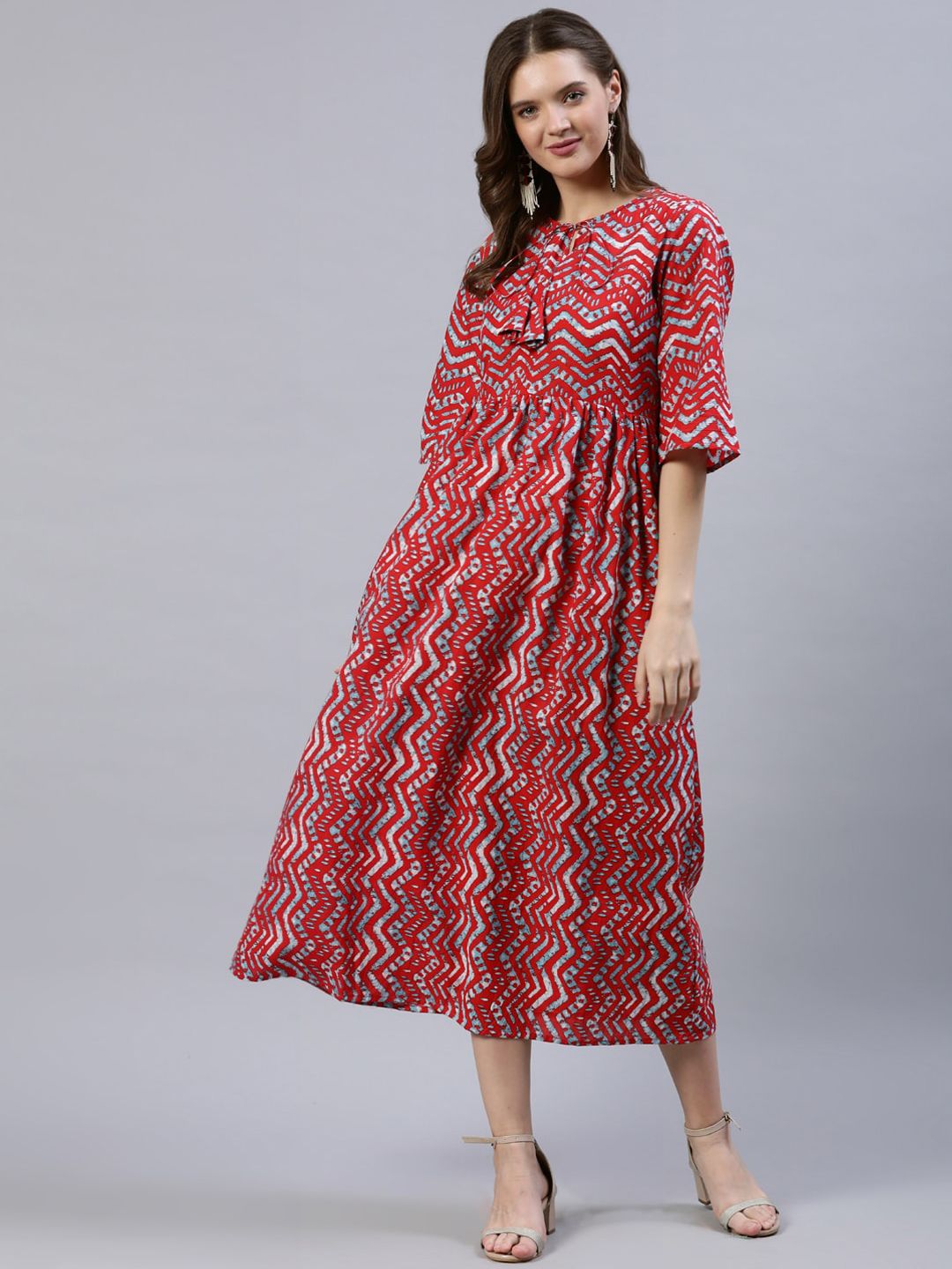 Nayo Red & Blue Zig-Zag Print Three-Quarter Sleeves Midi A-Line Dress