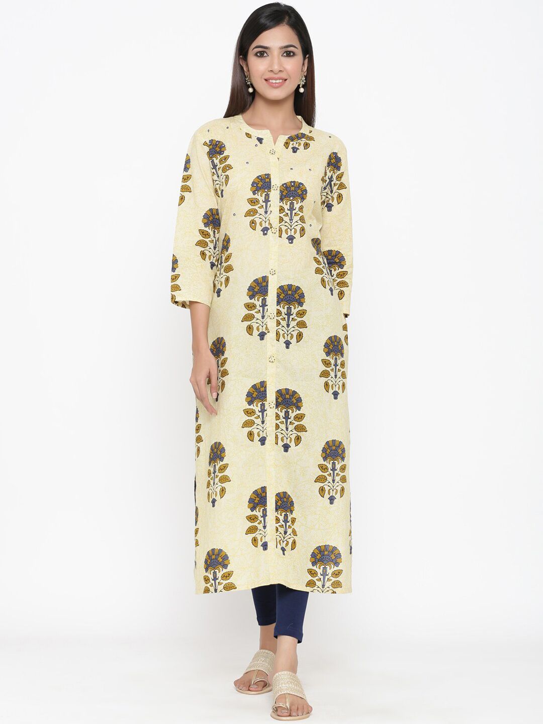 kipek Women Off White & Navy Blue Floral Printed Kurta