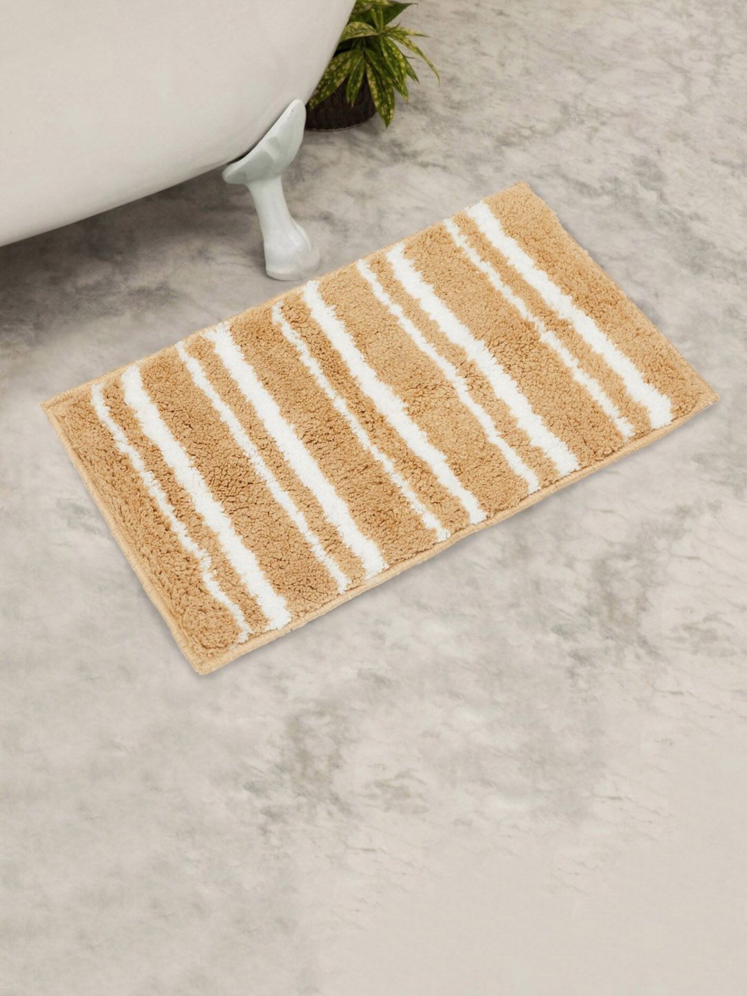 Homecentre Set Of 2 Beige & White Corsica Striped 1400 GSM Microfibre Bath Mats Price in India