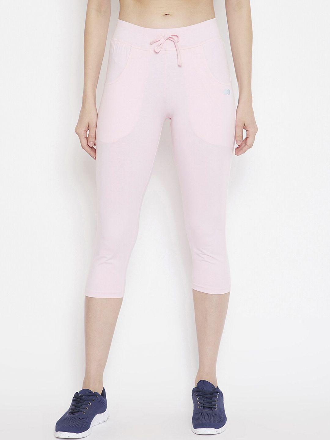 Clovia Women Pink Solid Slim-Fit Active Cotton Capri Tights Price in India