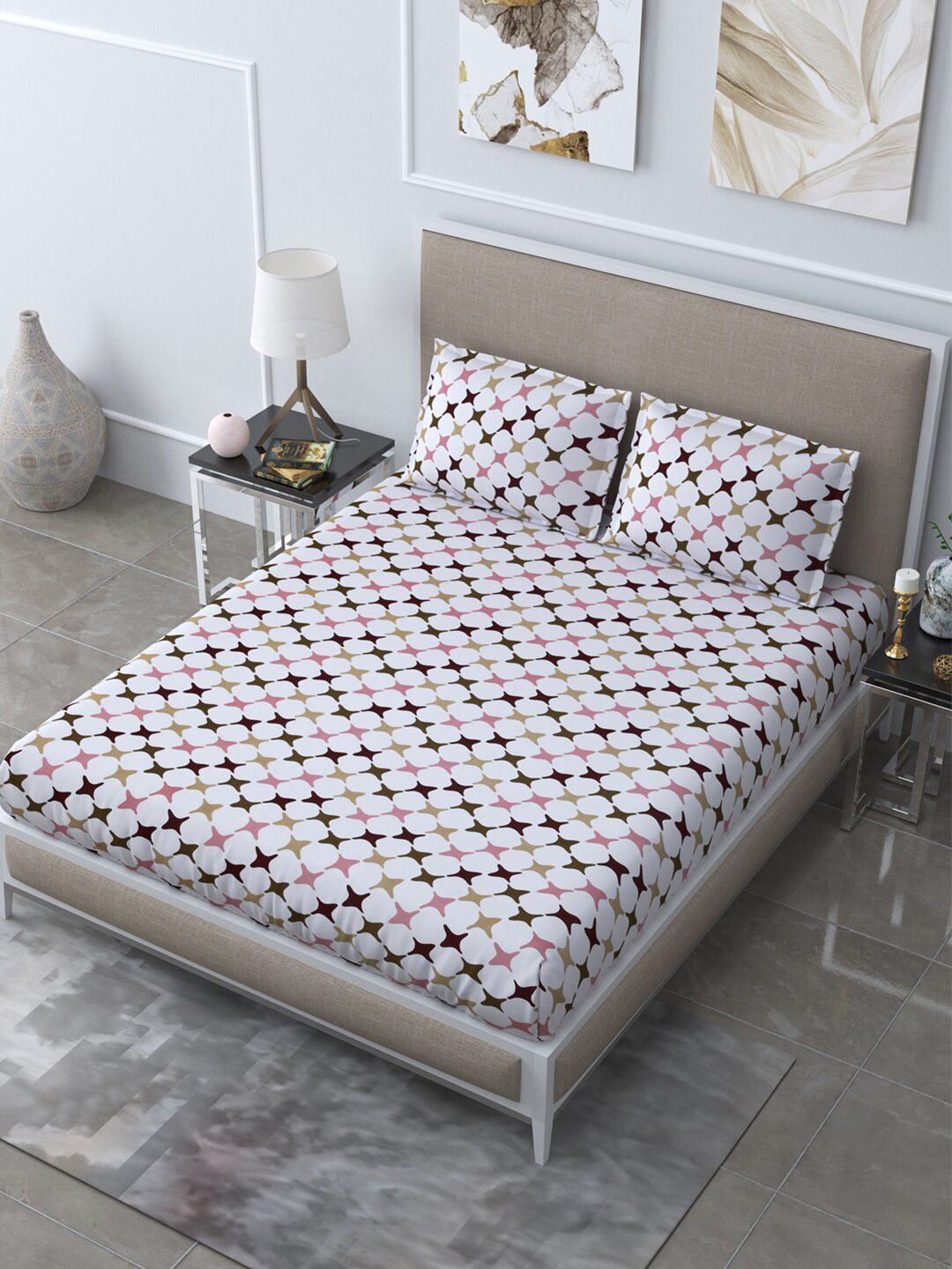 LIVING ROOTS White & Pink Floral 210 TC Queen Bedsheet with 2 Pillow Covers Price in India