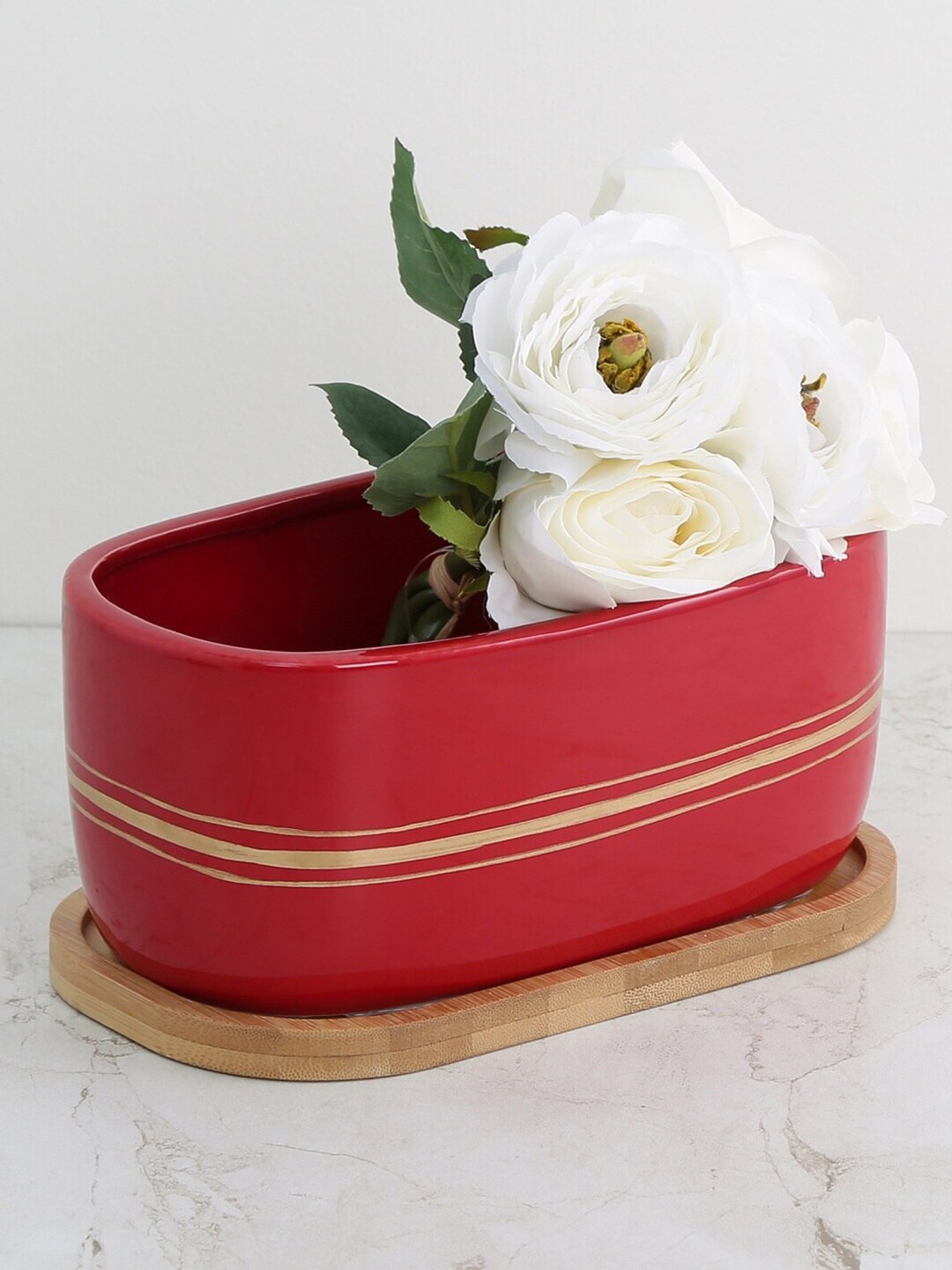 Homecentre Red Valencia Oval Planter With Wooden Base Price in India