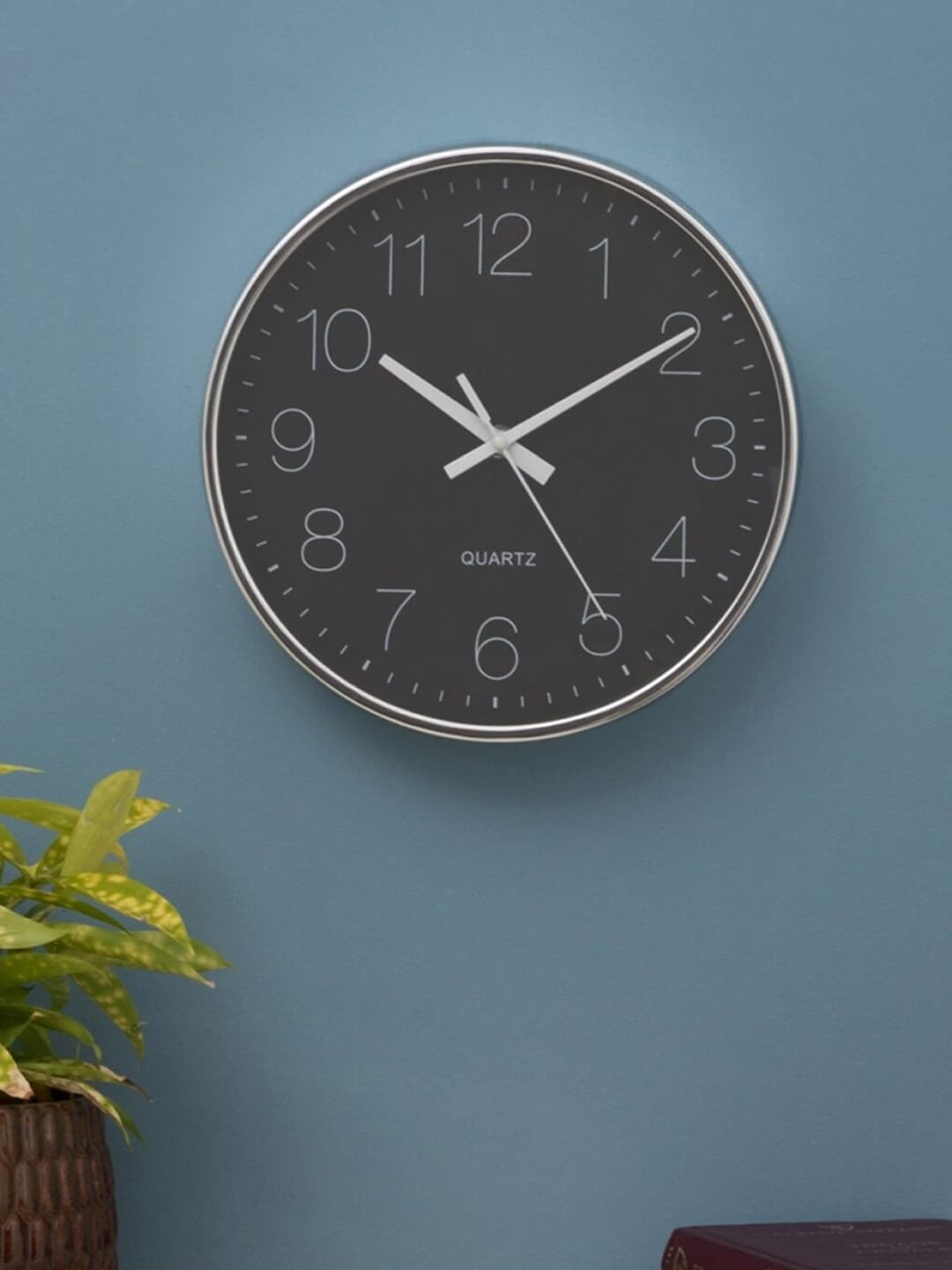 Home Centre Silver & Black Traditional 25 cm Wall Clock Price in India