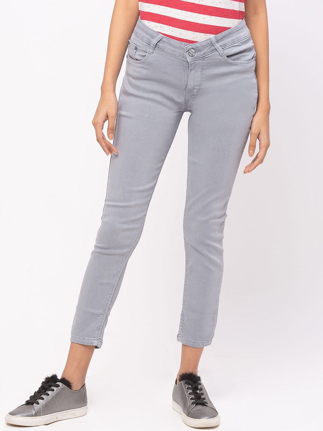 ZOLA Women Grey Clean Look Midrise Slim Fit Jeans Price in India