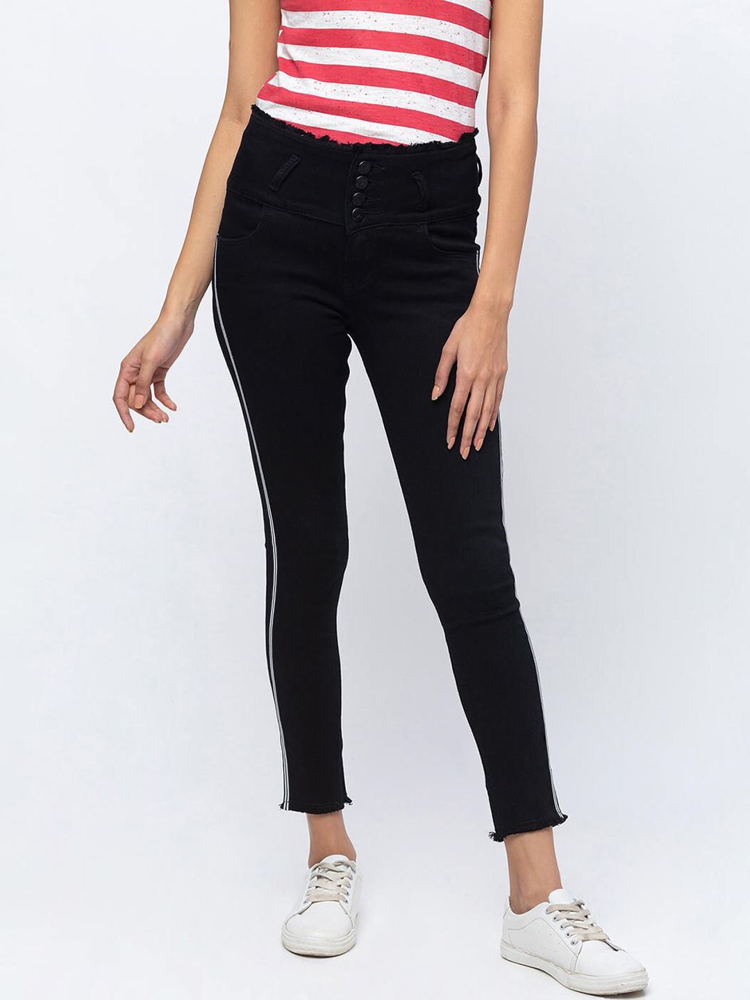 ZOLA Women Black Frayed High Rise Slim Fit Jeans Price in India