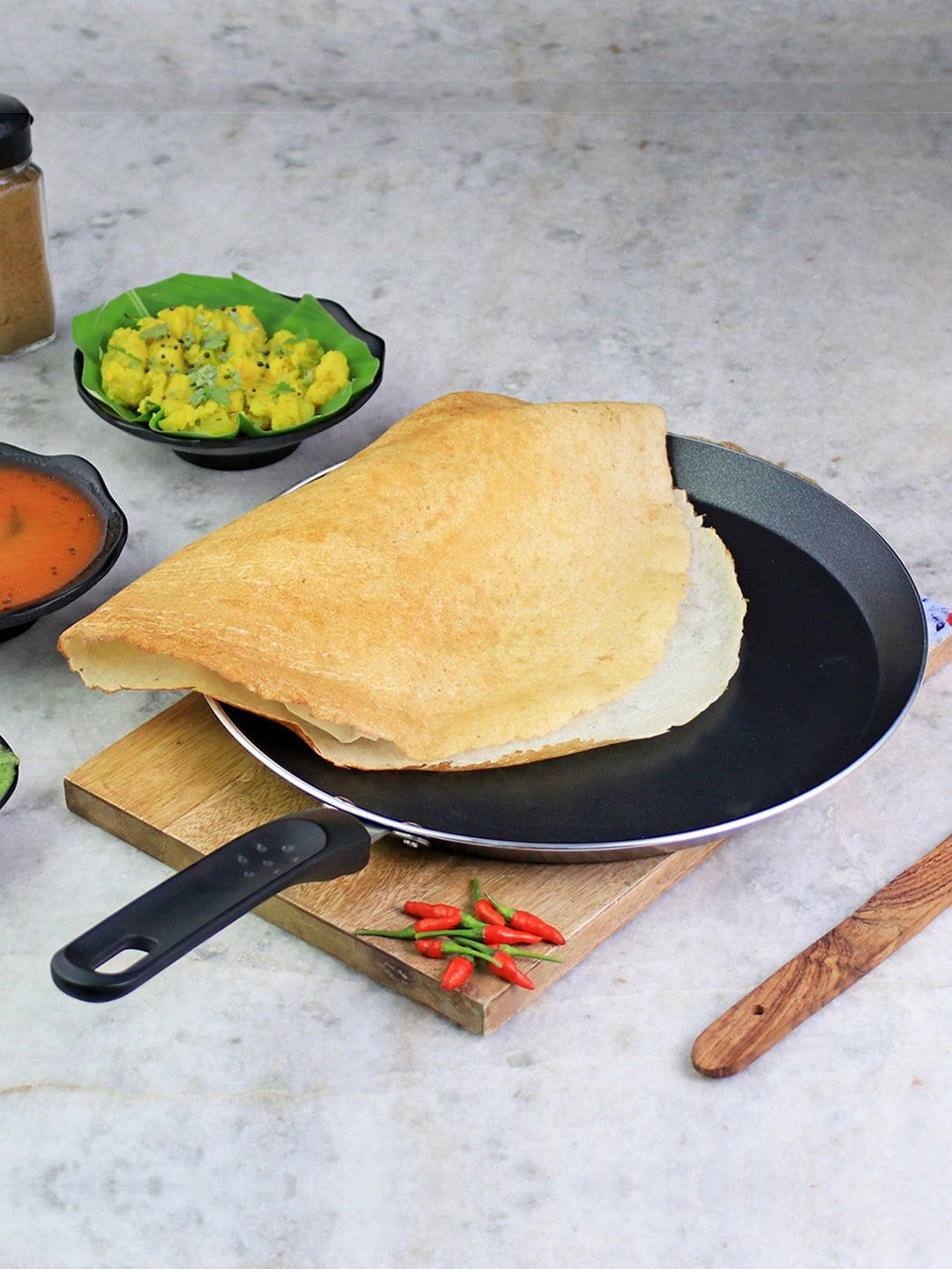 Wonderchef Black Solid Ultra Non-Stick Dosa Tawa Price in India