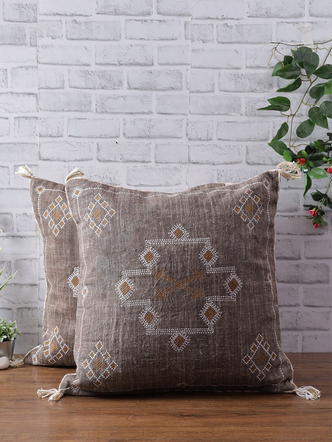 eyda Brown & White Set of 2 Embroidered Linen Square Cushion Covers Price in India