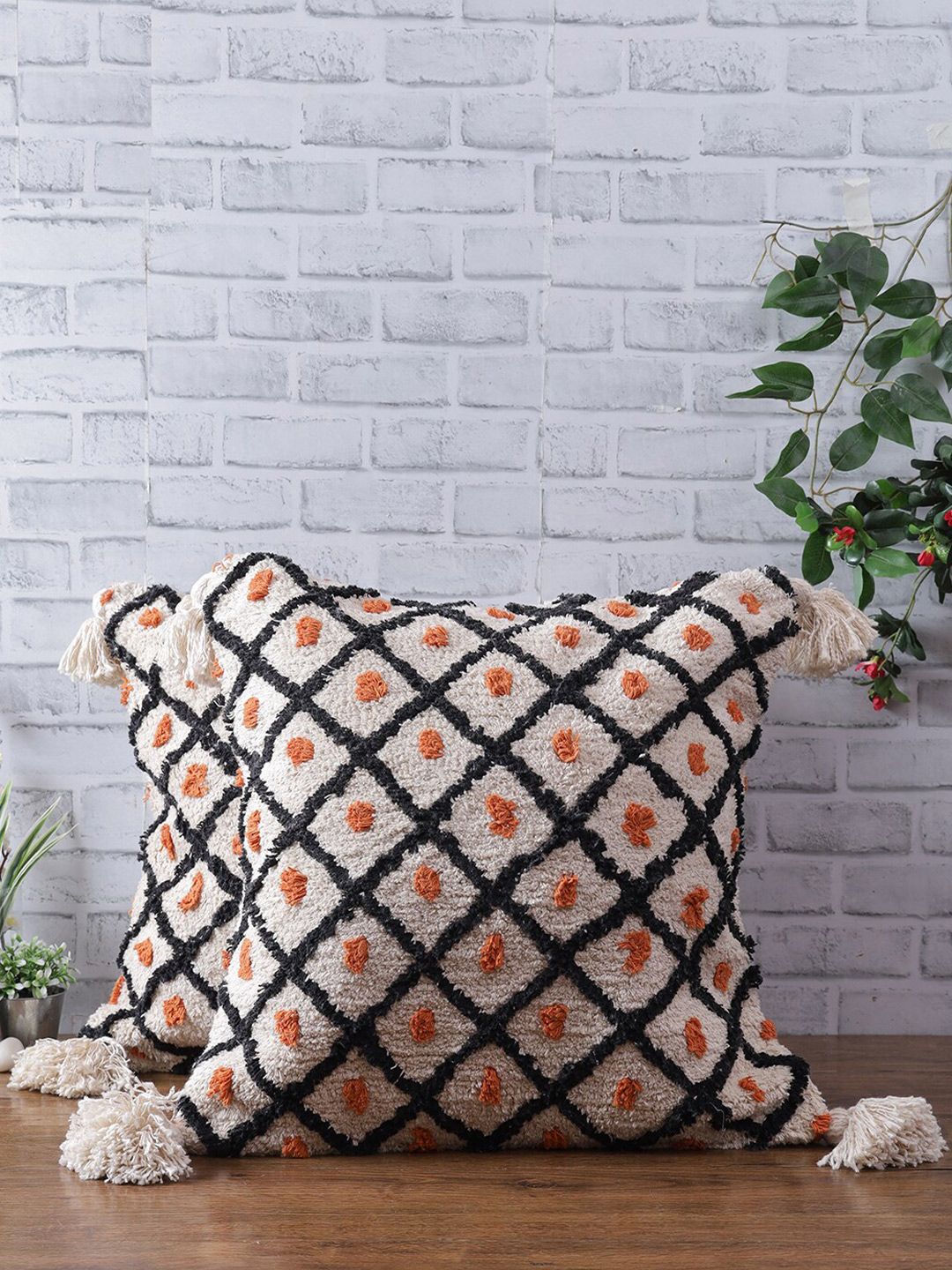 eyda Off White & Black Set of 2 Hand Woven Geometric Square Cushion Covers Price in India