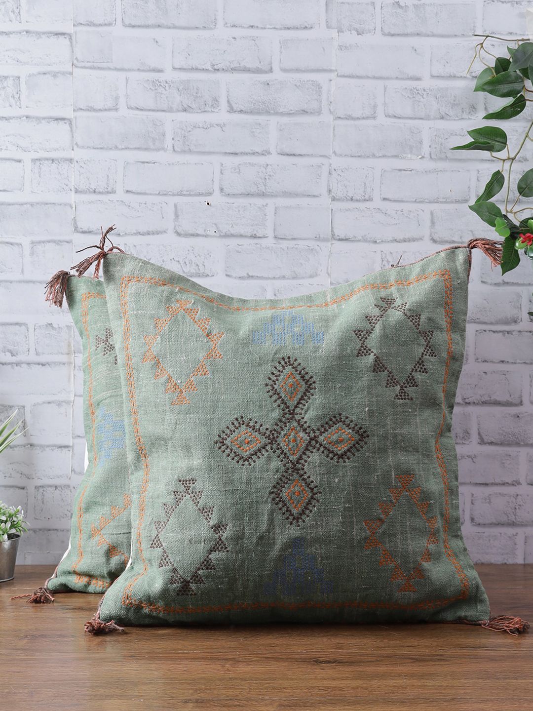 eyda Set Of 2 Green & Blue Set of 2 Embroidered Linen Square Cushion Covers Price in India