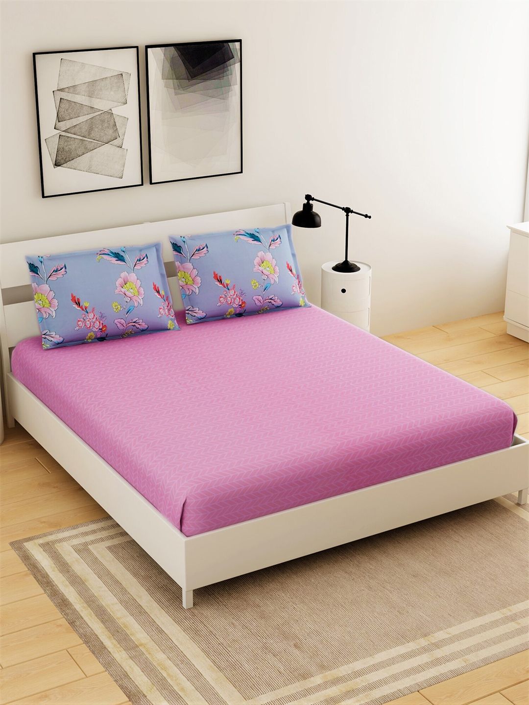 Salona Bichona Pink 144 TC Queen Bedsheet with 2 Pillow Covers Price in India