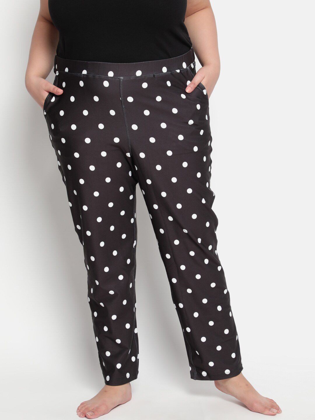 Amydus Women Plus Size Black & White Polka Dots Printed Relaxed Straight-Fit Lounge Pants Price in India