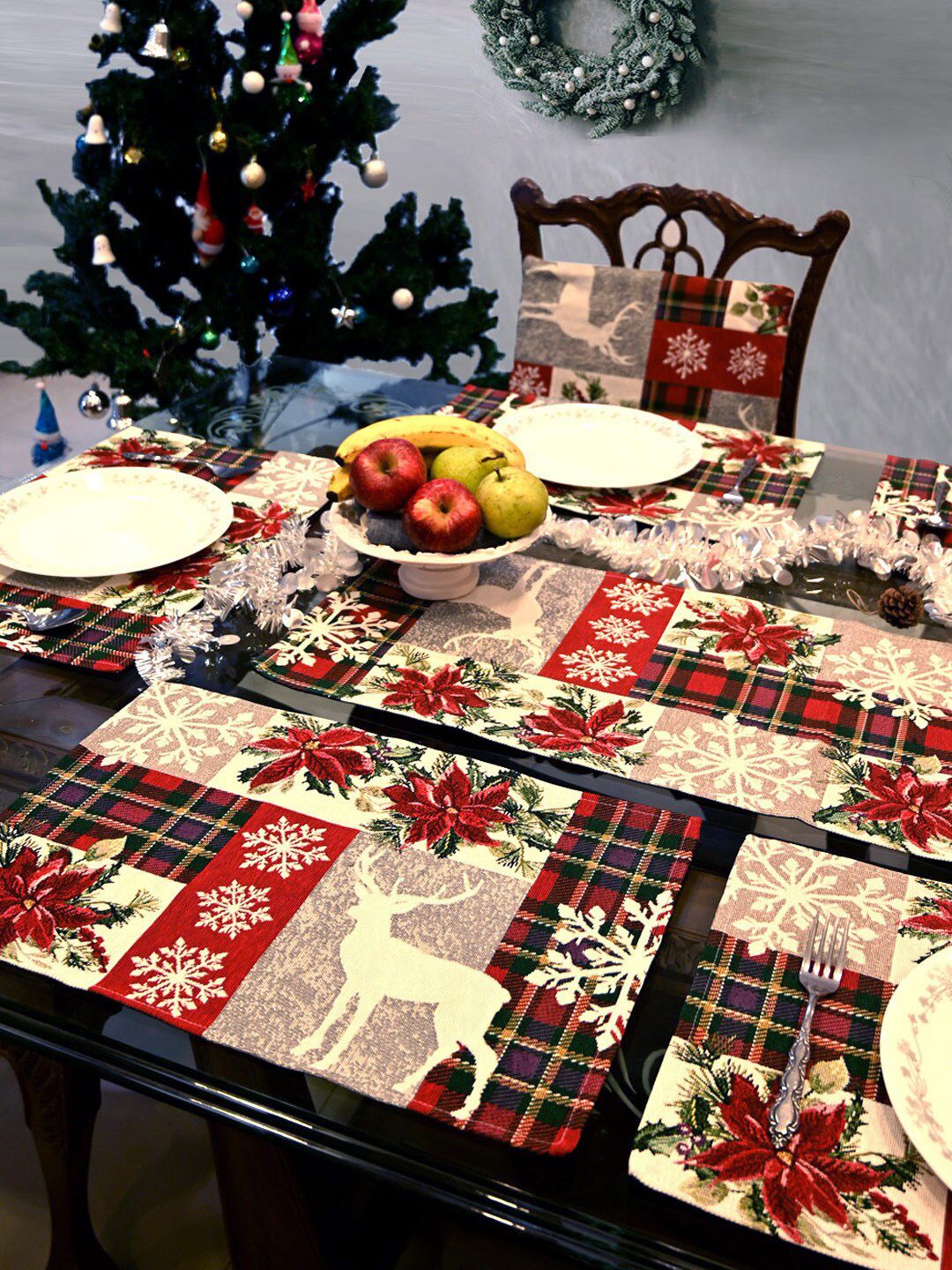 AVI Living Set Of 7 Red & White Christmas Spirit Table Mat Set & Runner Price in India
