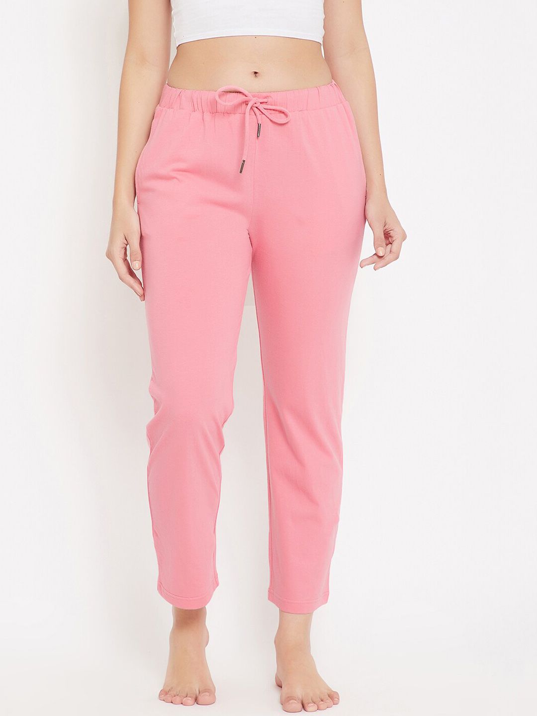 Hypernation Women Pink Solid Cotton Knitted Lounge Pants Price in India