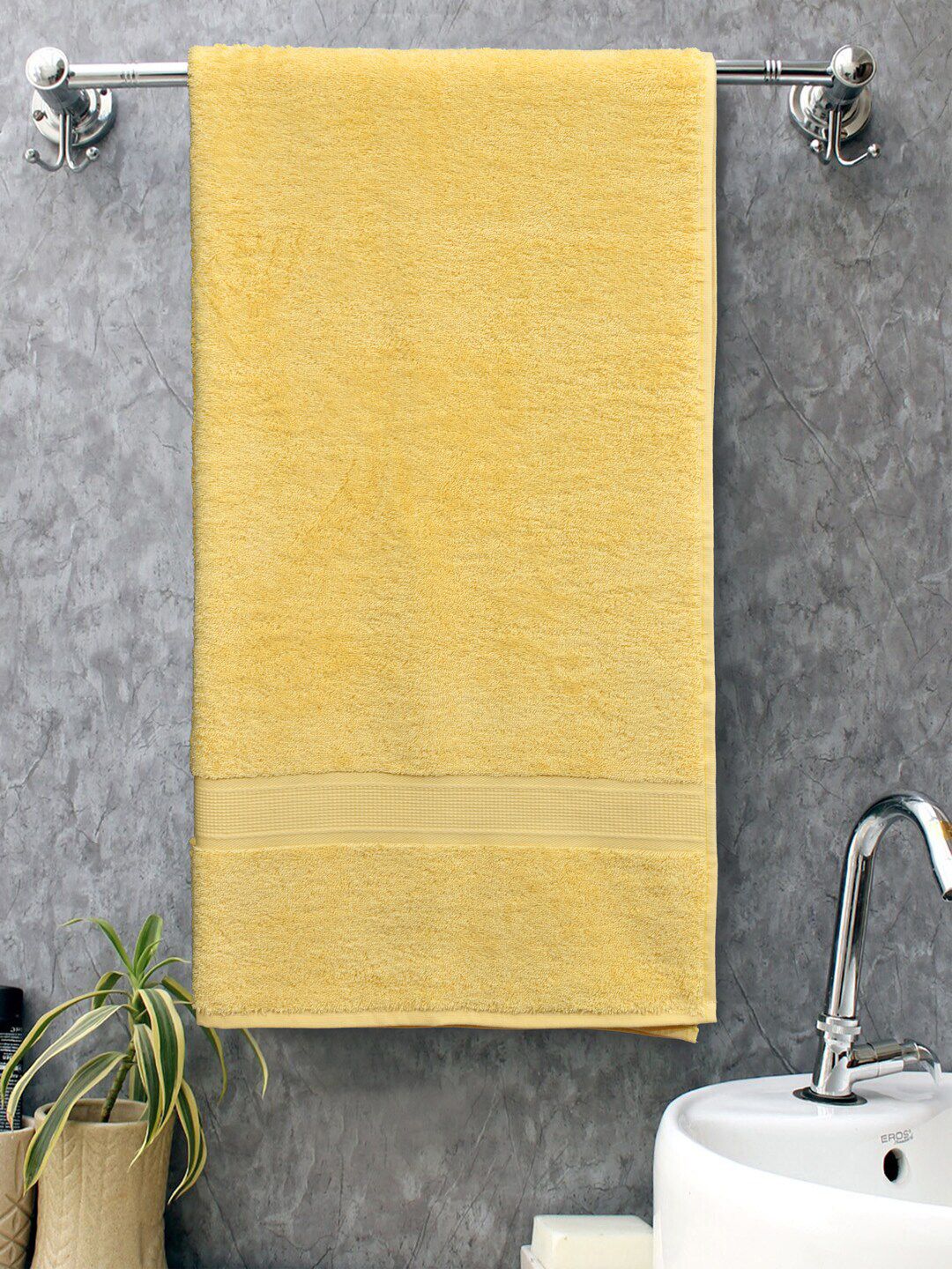 BOMBAY DYEING Yellow Solid 550 GSM Cotton Bath Towel Price in India