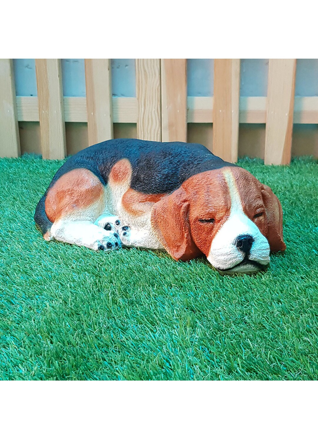 Wonderland Black & Brown Beagle Dog Sleeping Garden Decoration Accessory Price in India