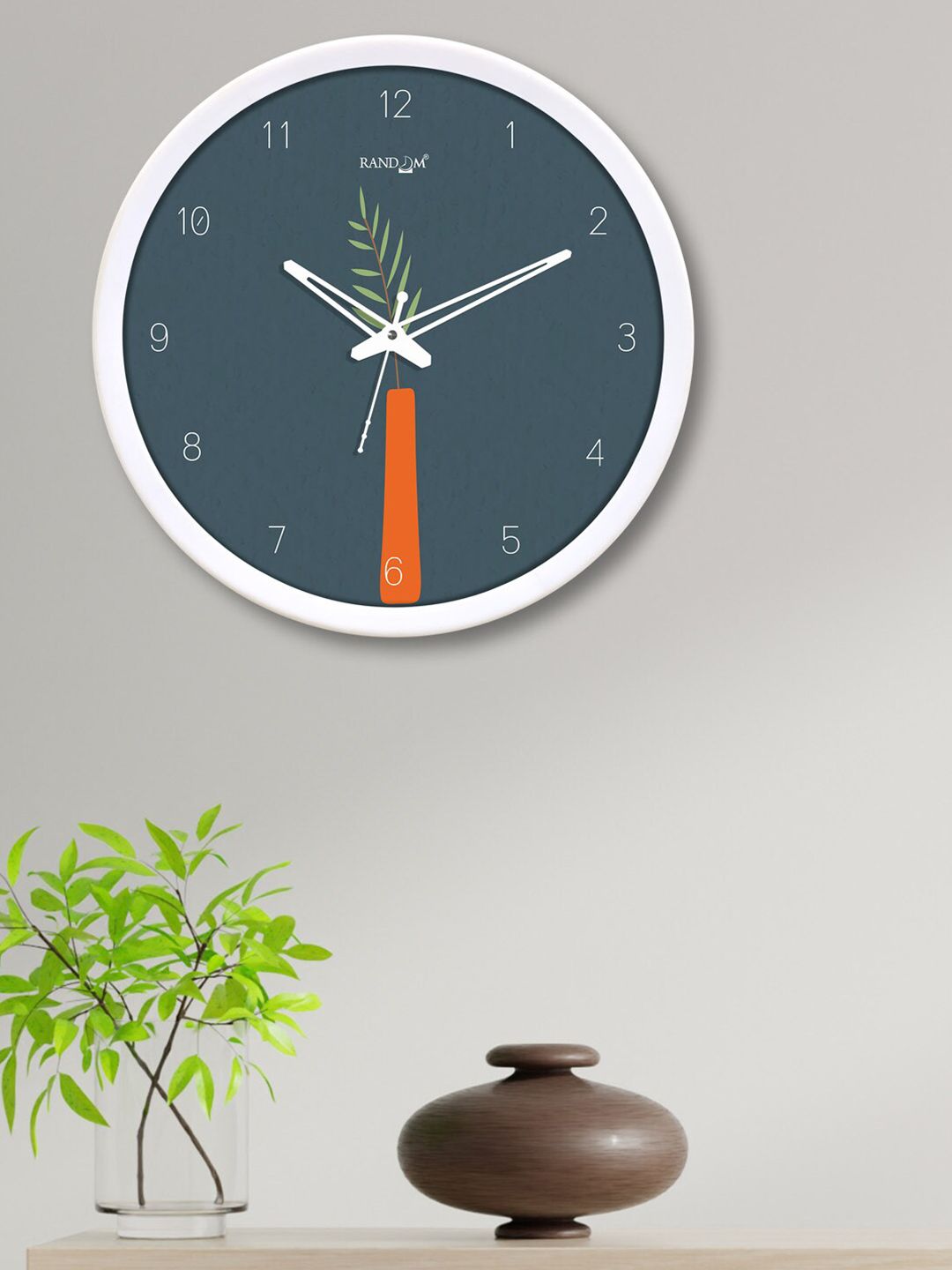 RANDOM Grey & White Printed 30 cm Analogue Contemporary Wall Clock Price in India