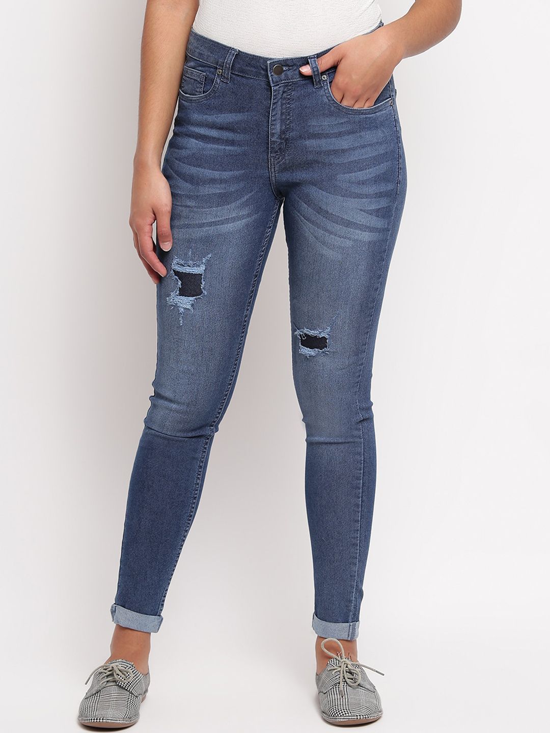 TALES & STORIES Women Blue Skinny Fit Mildly Distressed Light Fade Jeans Price in India