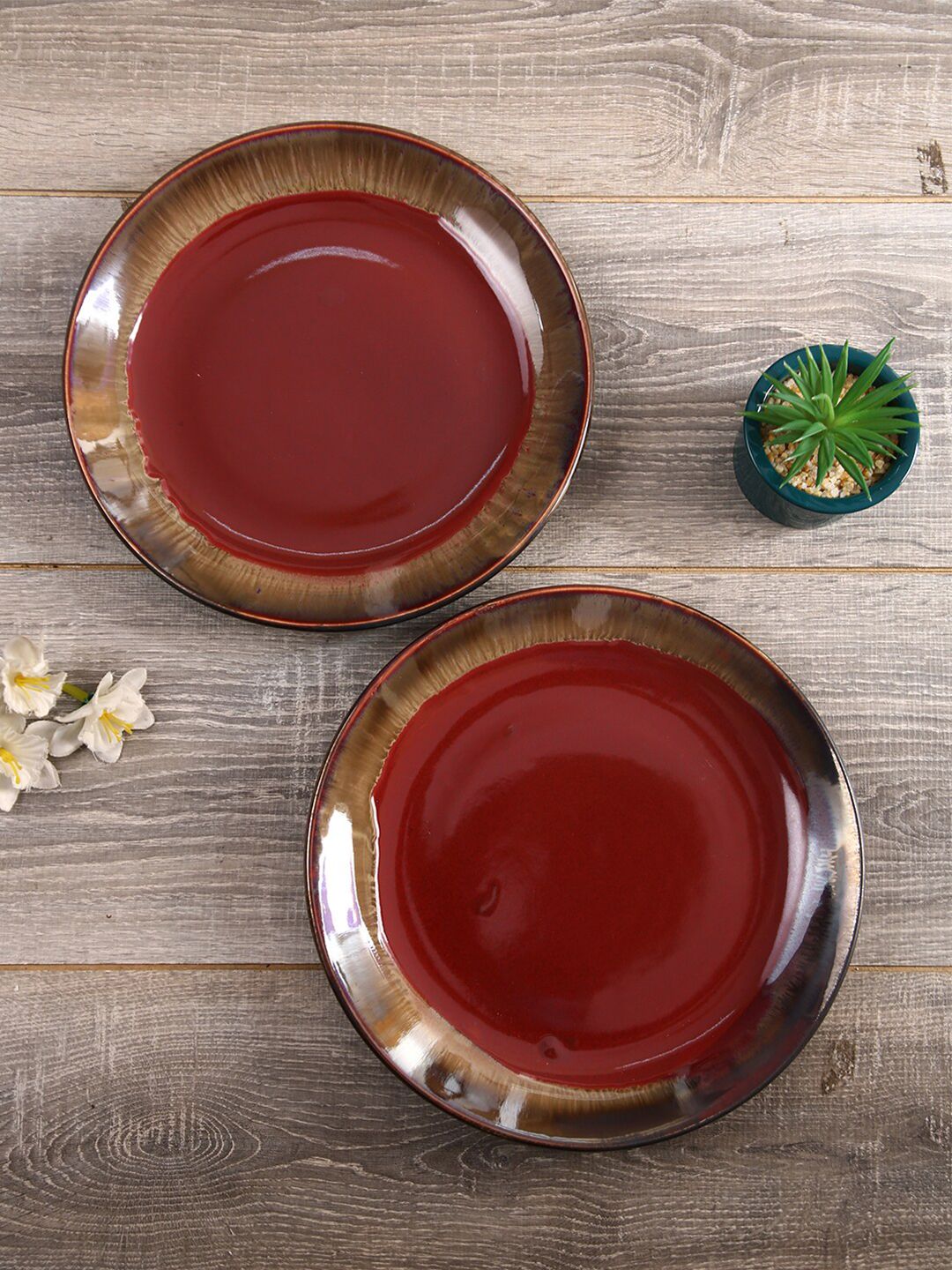 Aapno Rajasthan Red & Brown 2 Pieces Textured Ceramic Glossy Plates Price in India