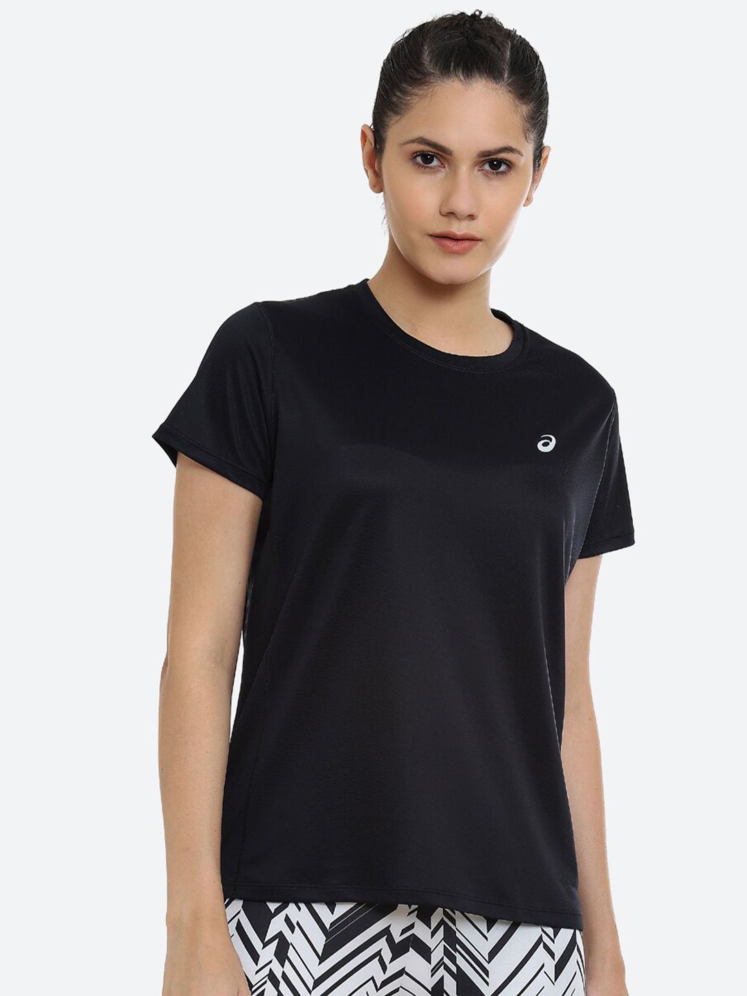 ASICS Silver Ss   Women Black Extended Sleeves Running T-shirt Price in India