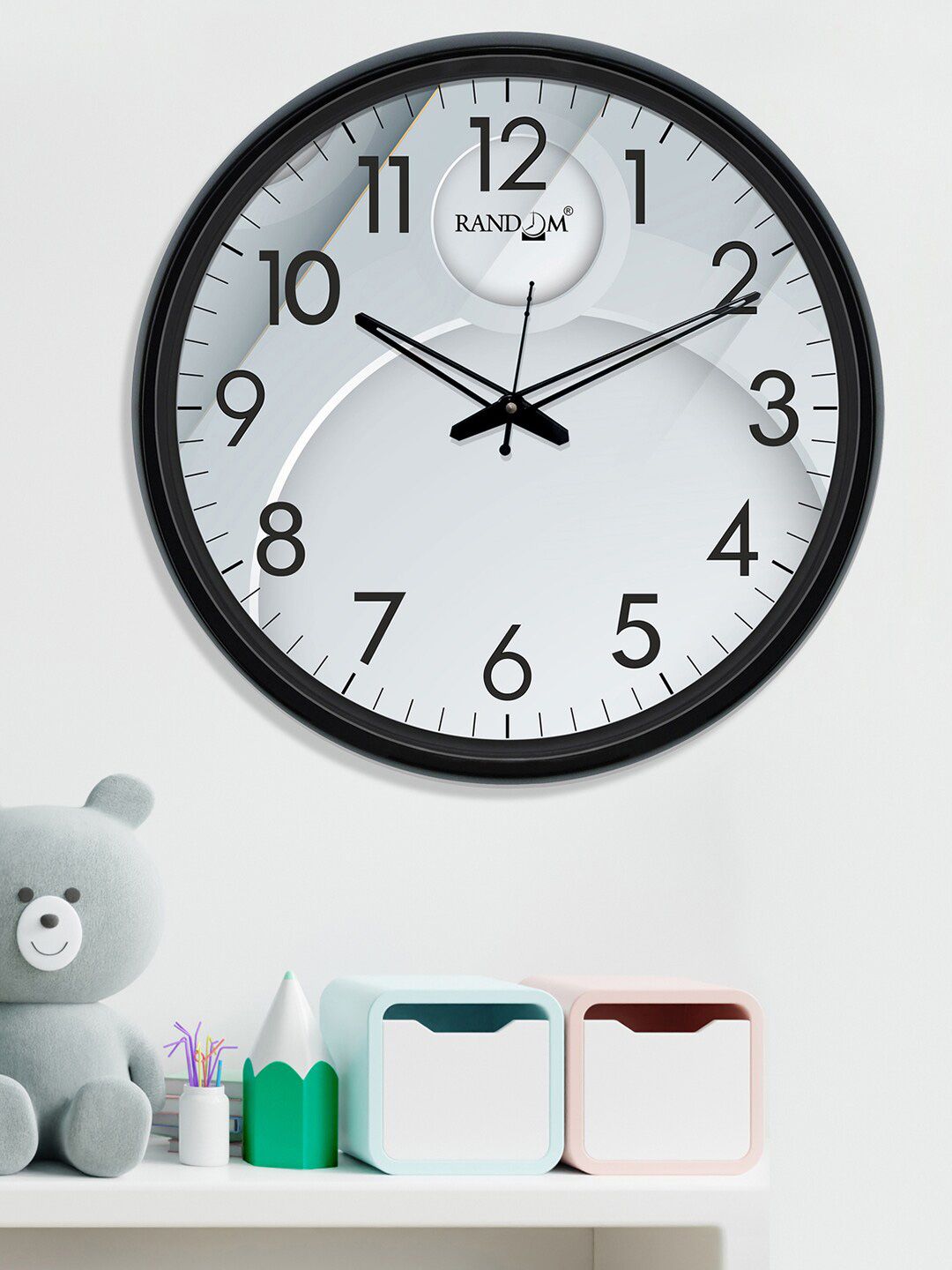 RANDOM Off White & Black Contemporary Wall Clock Price in India