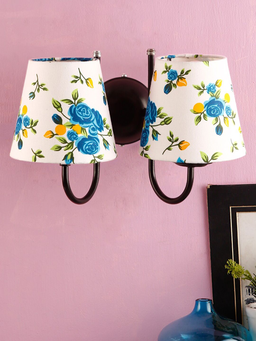 Devansh Cream-Coloured & Blue Printed Traditional Armed Sconce Wall Lamp Price in India