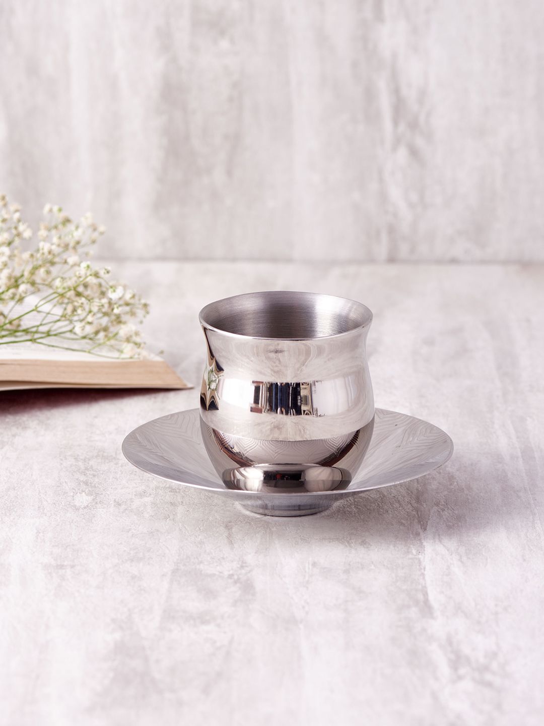 ARTTDINOX Silver-Toned Solid Stainless Steel Seamless Belly Tea Cup & Saucer Set Price in India