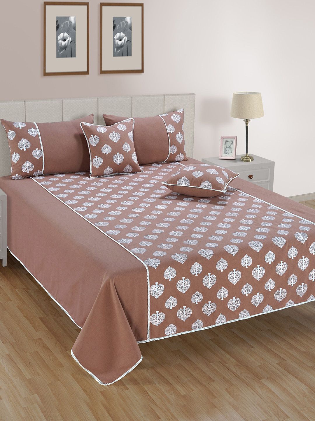 SWAYAM Set Of 5 Brown & White Ethnic Motifs 120TC Pure Cotton Bed Cover With Pillow & Cushion Covers