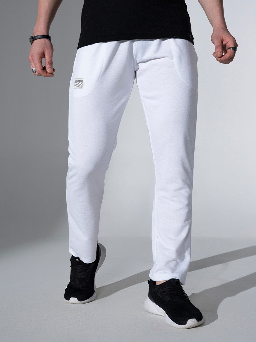 Hubberholme Men White Solid Slim Fit Track Pants