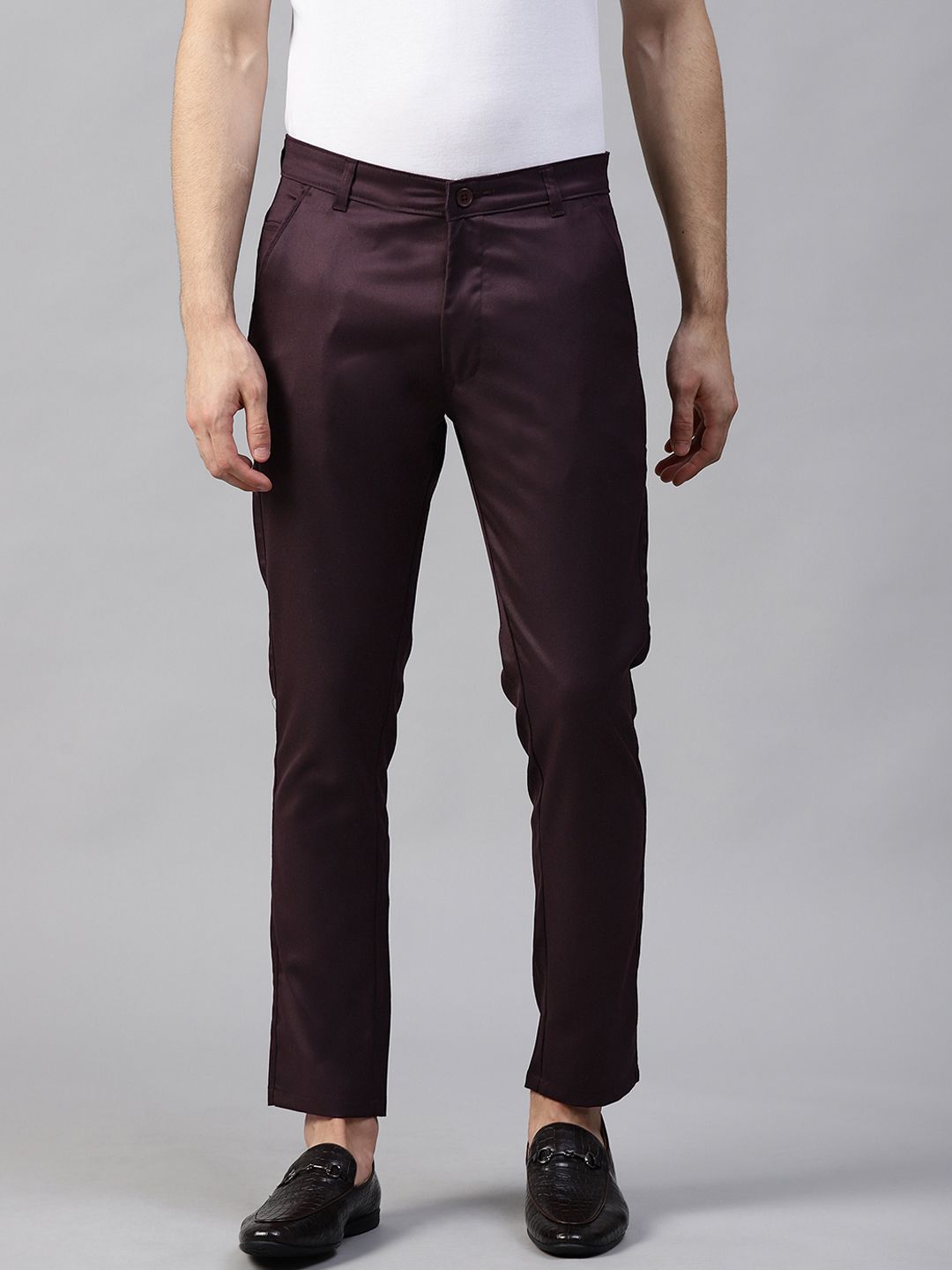 DENNISON Men Burgundy Smart Tapered Fit Solid Chinos